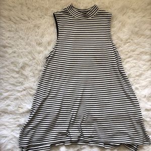 Turtleneck Sleeveless Striped Small Dress